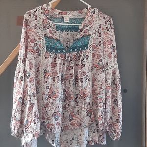 Boho floral shirt
